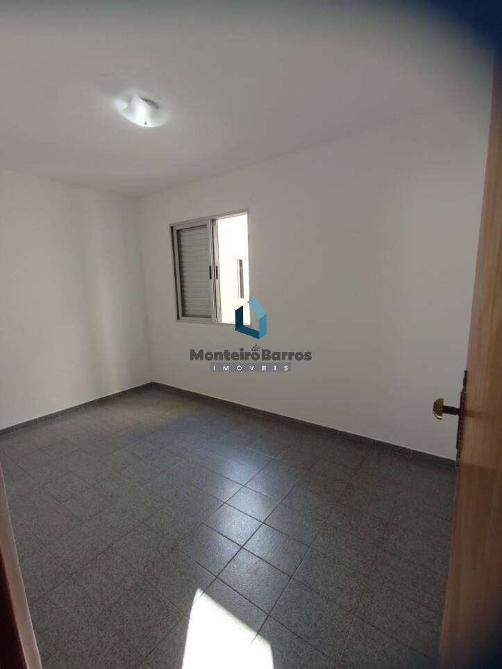 Apartamento à venda com 2 quartos, 50m² - Foto 12