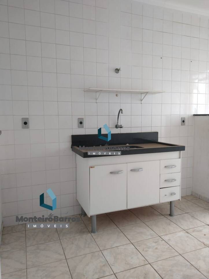 Apartamento à venda com 2 quartos, 60m² - Foto 7