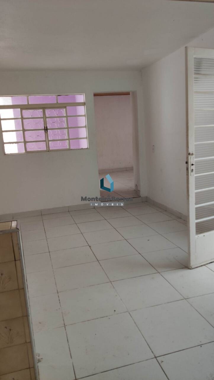 Casa à venda com 3 quartos, 120m² - Foto 5