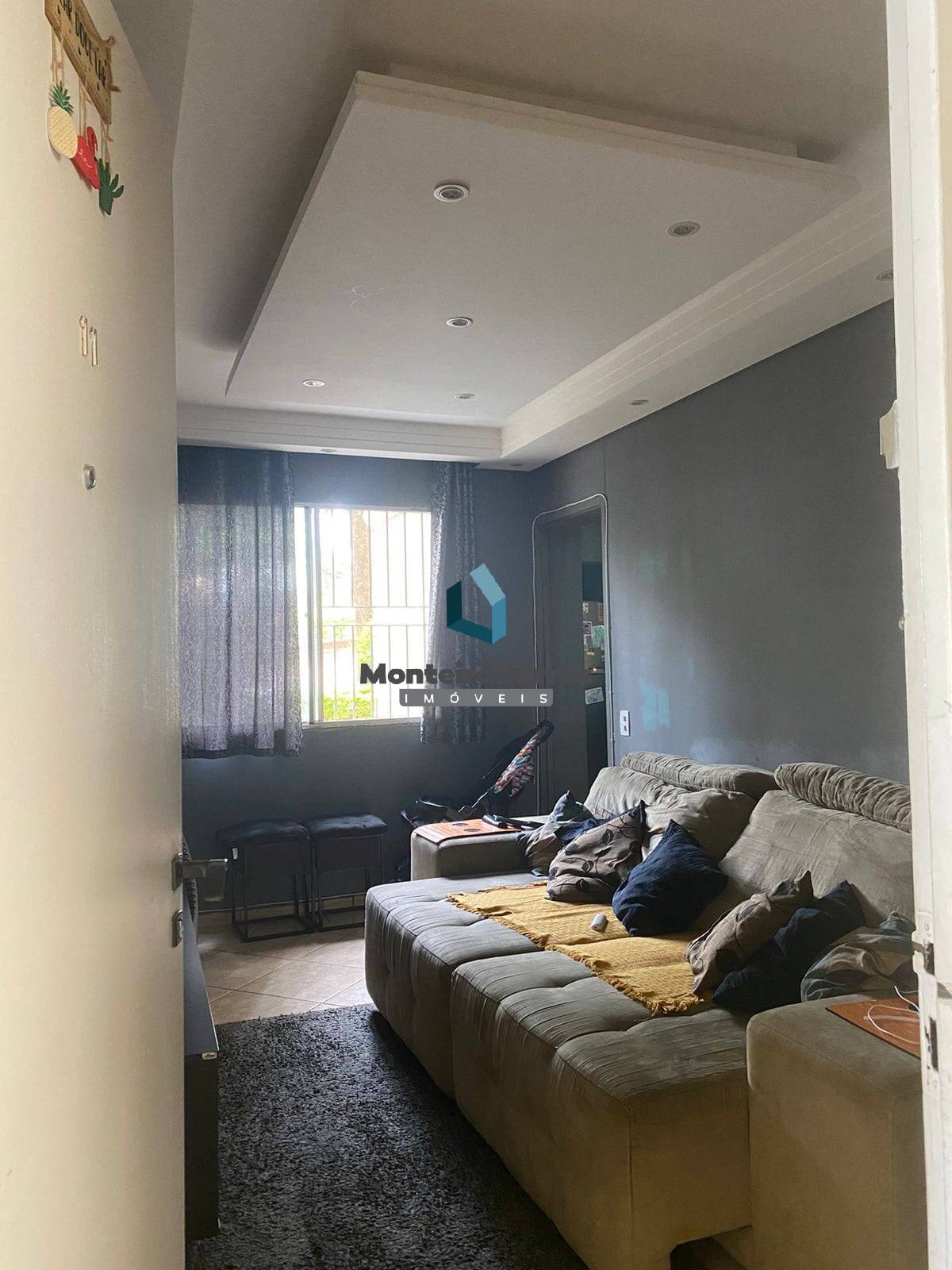 Apartamento à venda com 3 quartos, 75m² - Foto 1