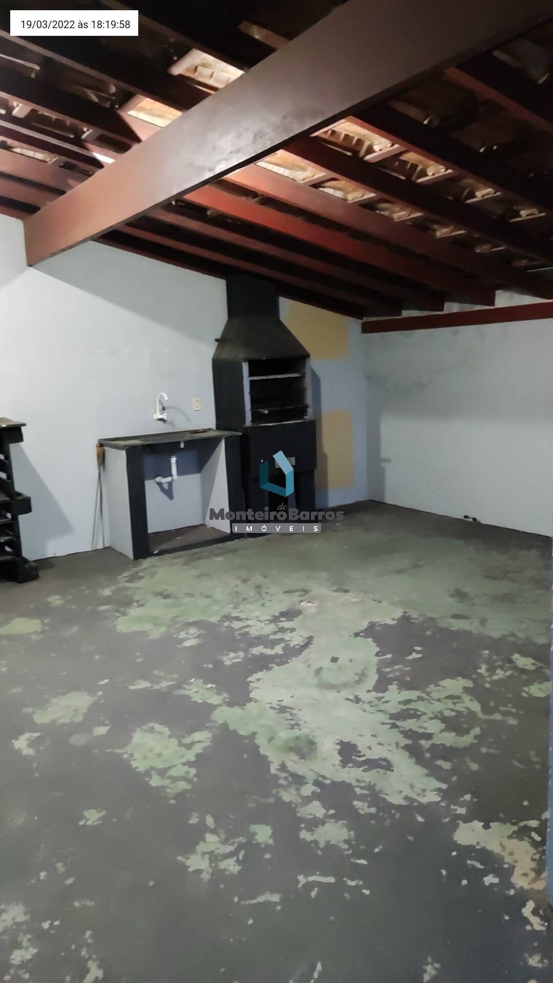 Casa à venda com 3 quartos, 200m² - Foto 24