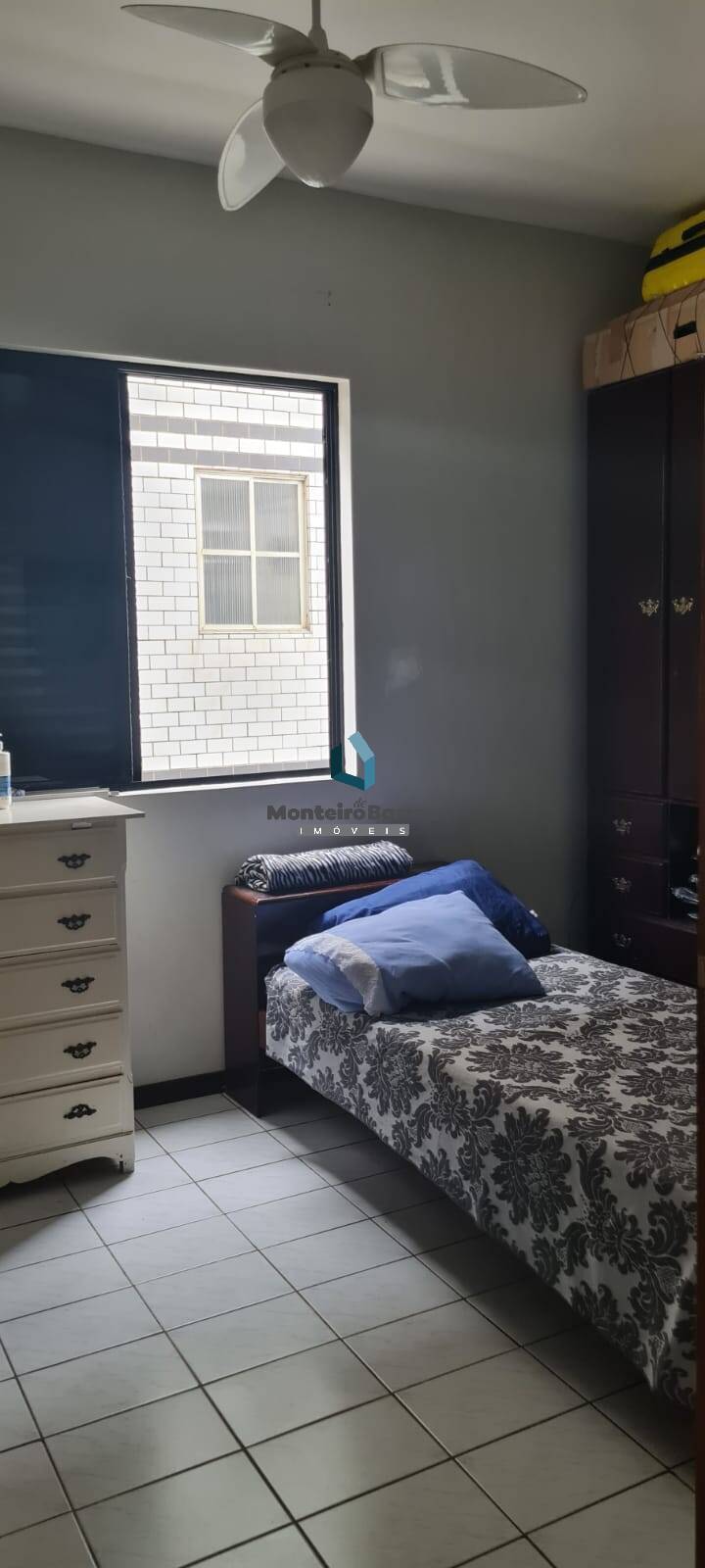 Apartamento à venda com 4 quartos, 143m² - Foto 3