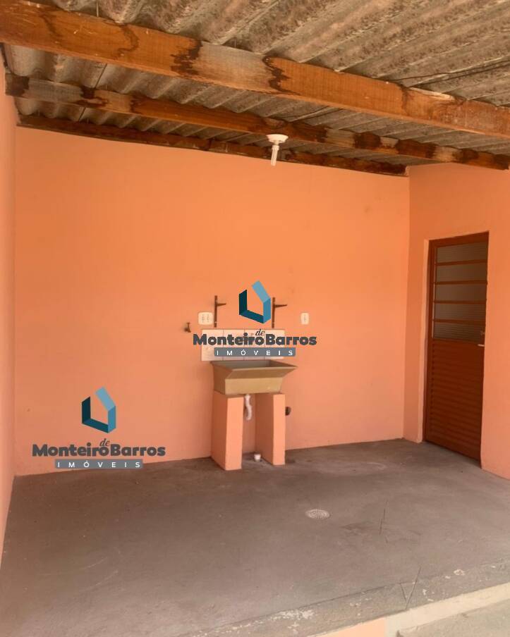 Casa à venda com 3 quartos, 250m² - Foto 12