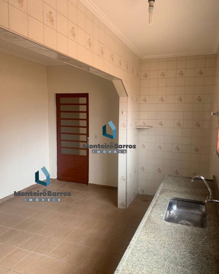 Casa à venda com 3 quartos, 250m² - Foto 26