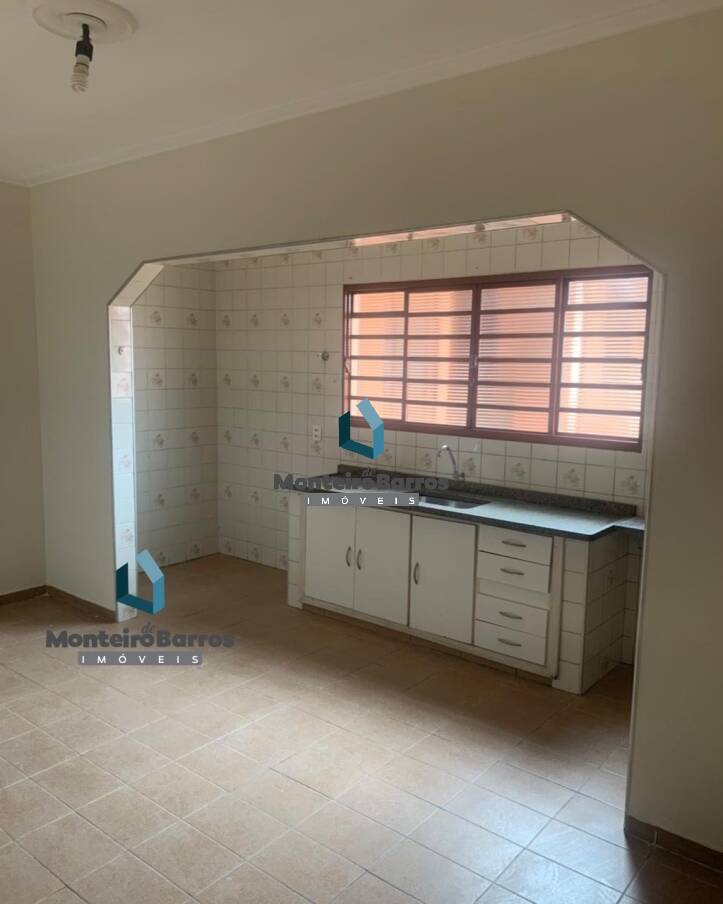 Casa à venda com 3 quartos, 250m² - Foto 27