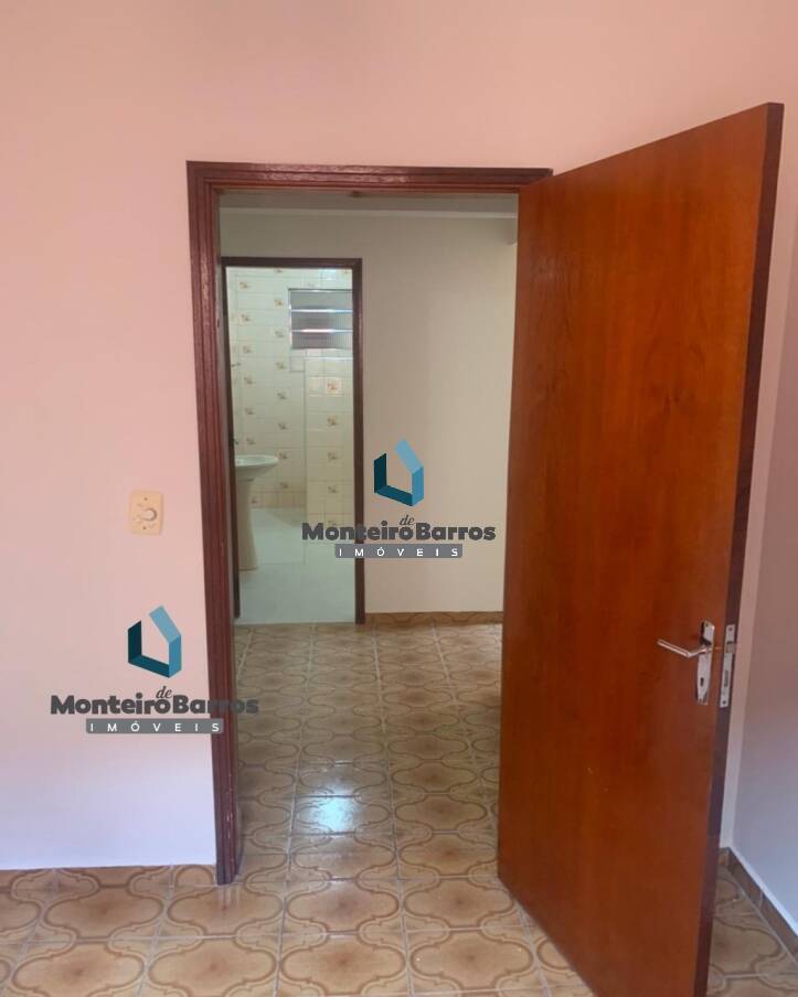 Casa à venda com 3 quartos, 250m² - Foto 31