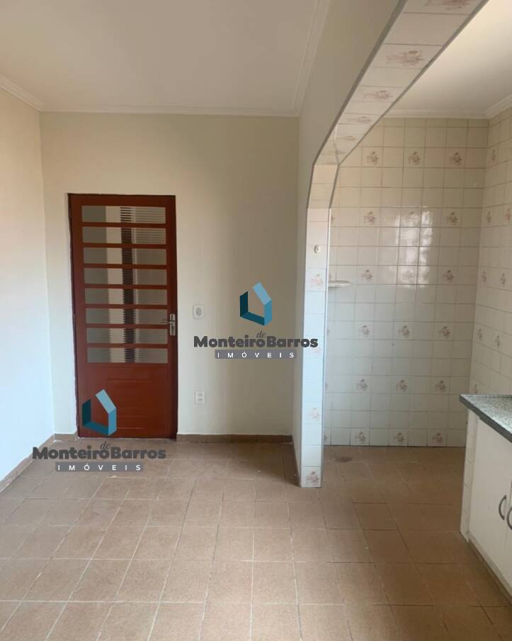 Casa à venda com 3 quartos, 250m² - Foto 40