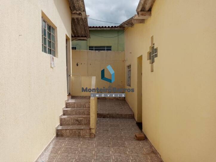 Casa à venda com 2 quartos, 173m² - Foto 11