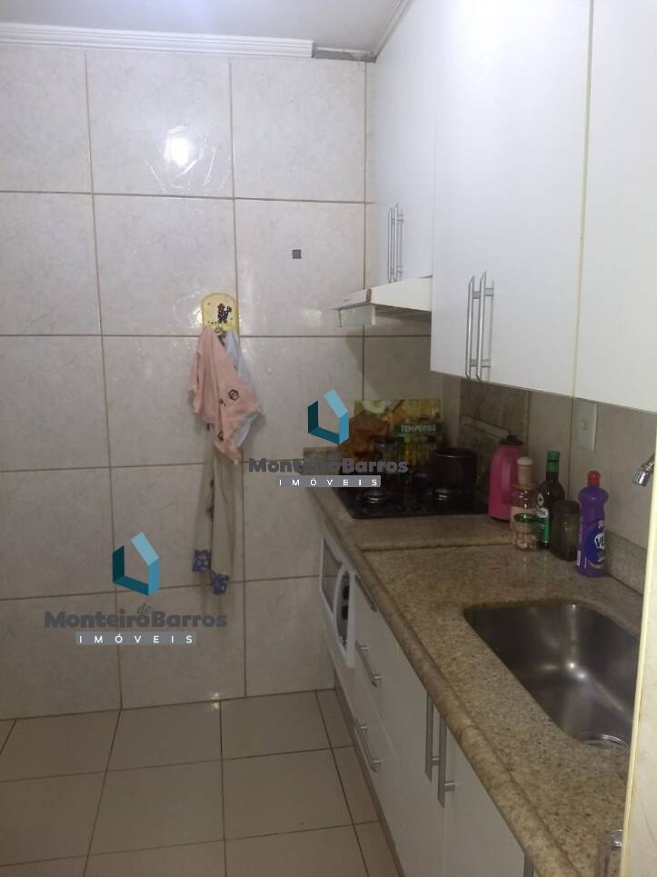 Apartamento à venda com 2 quartos, 75m² - Foto 12