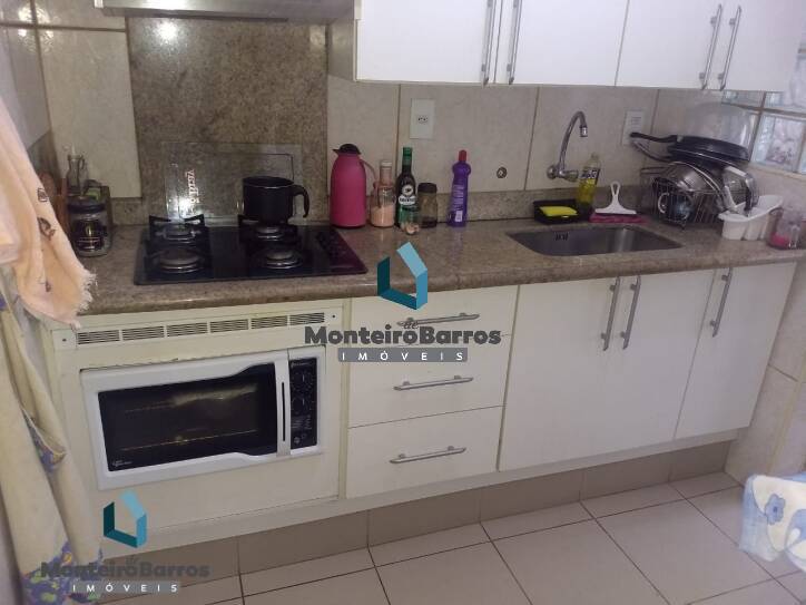 Apartamento à venda com 2 quartos, 75m² - Foto 13