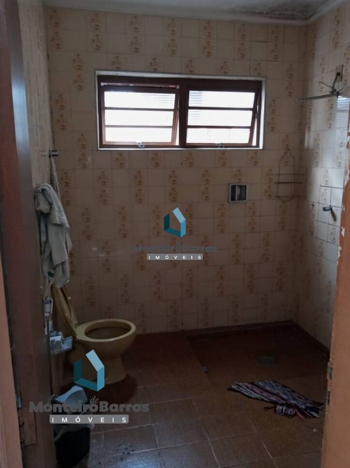 Casa à venda com 4 quartos, 200m² - Foto 14