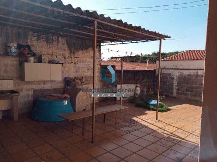 Casa à venda com 4 quartos, 200m² - Foto 23