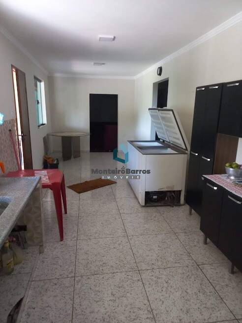 Fazenda à venda com 3 quartos, 1800m² - Foto 11