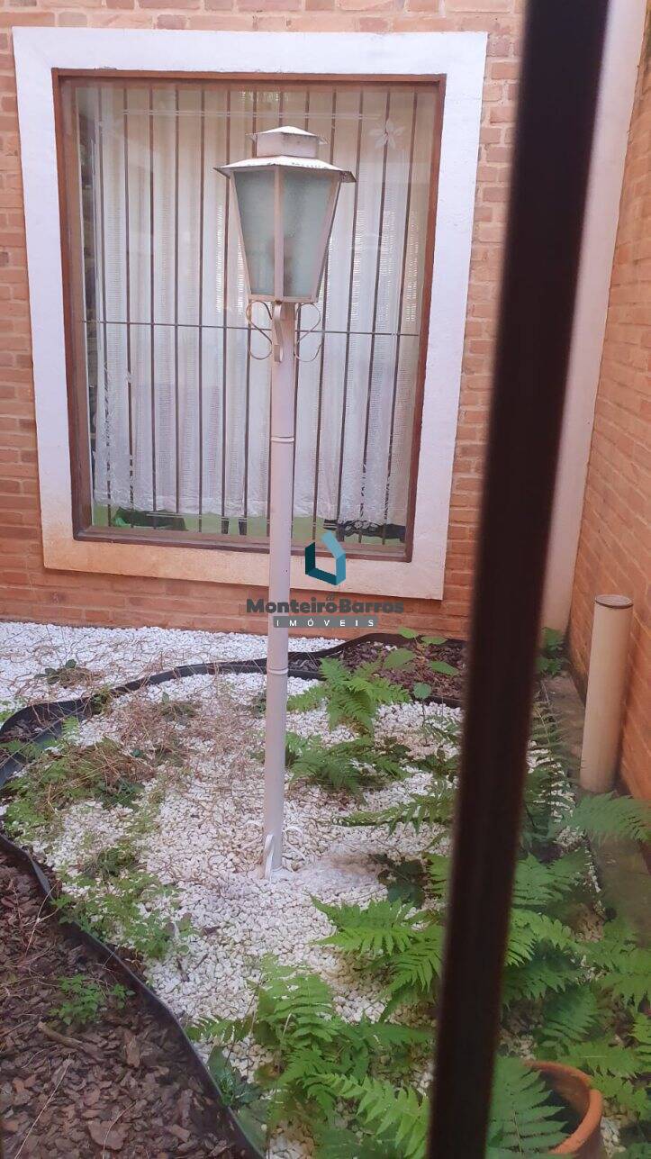 Casa à venda com 3 quartos, 200m² - Foto 15