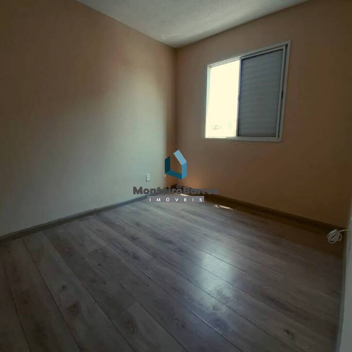 Apartamento à venda com 2 quartos, 45m² - Foto 3