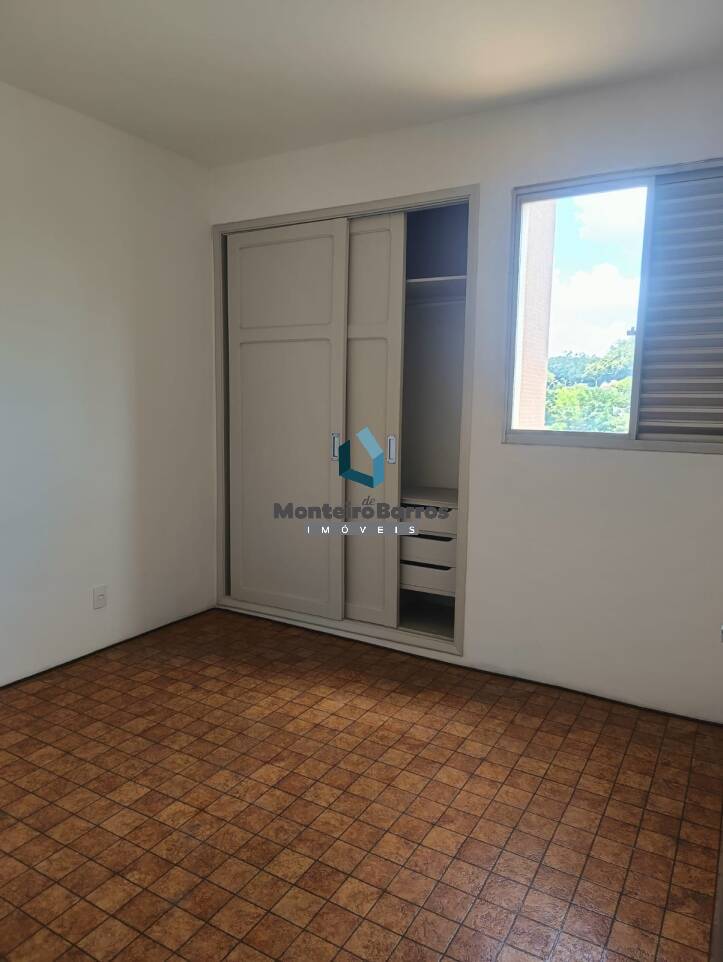 Apartamento para alugar com 2 quartos, 80m² - Foto 4