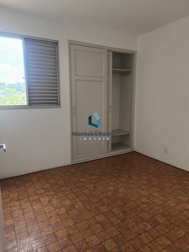 Apartamento para alugar com 2 quartos, 80m² - Foto 7