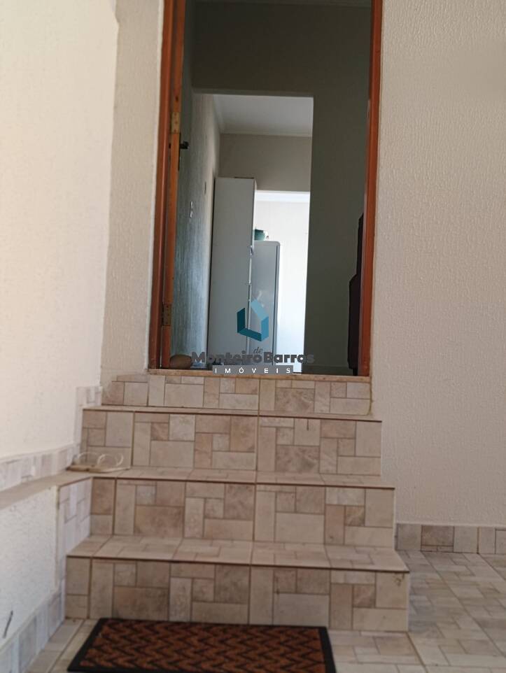 Casa à venda com 7 quartos, 300m² - Foto 19