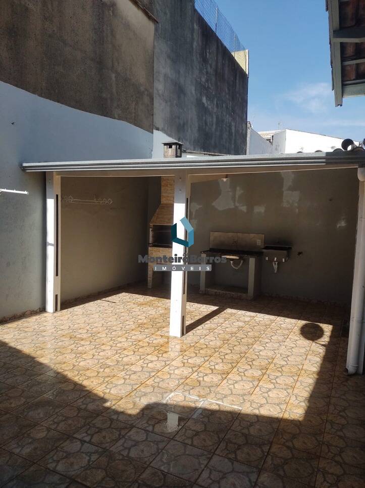 Casa à venda com 4 quartos, 117m² - Foto 12