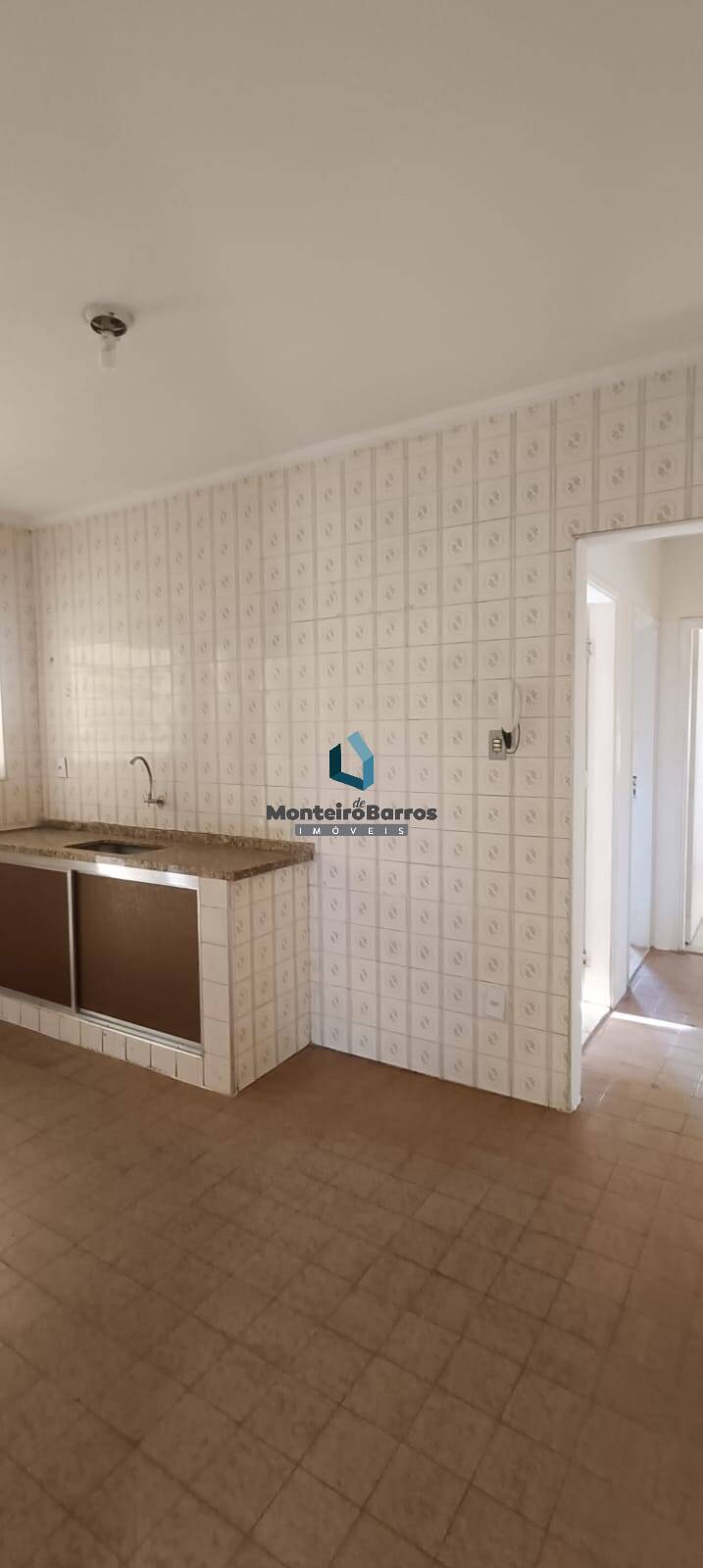 Casa à venda com 3 quartos, 130m² - Foto 4