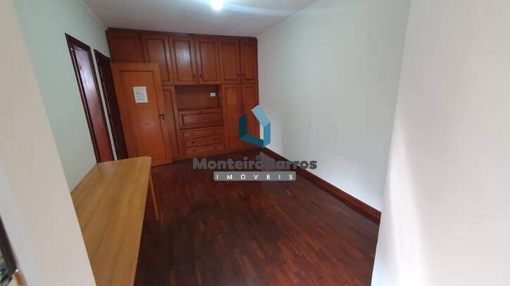 Casa à venda com 4 quartos, 290m² - Foto 16