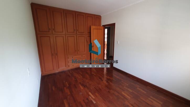 Casa à venda com 4 quartos, 290m² - Foto 31